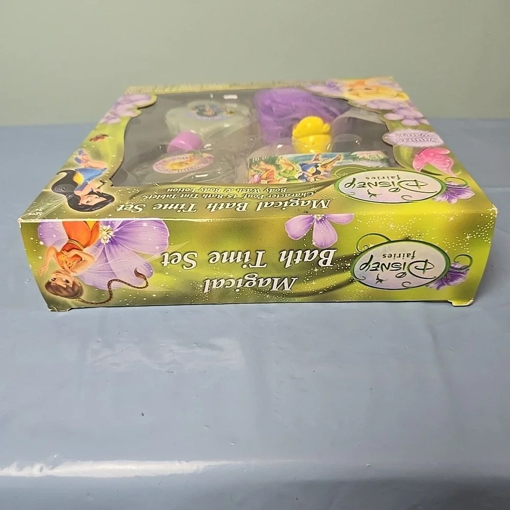 Disney Fairies Bath Time Gift Set Character Pouf Body Wash Body Lotion Bath Tint